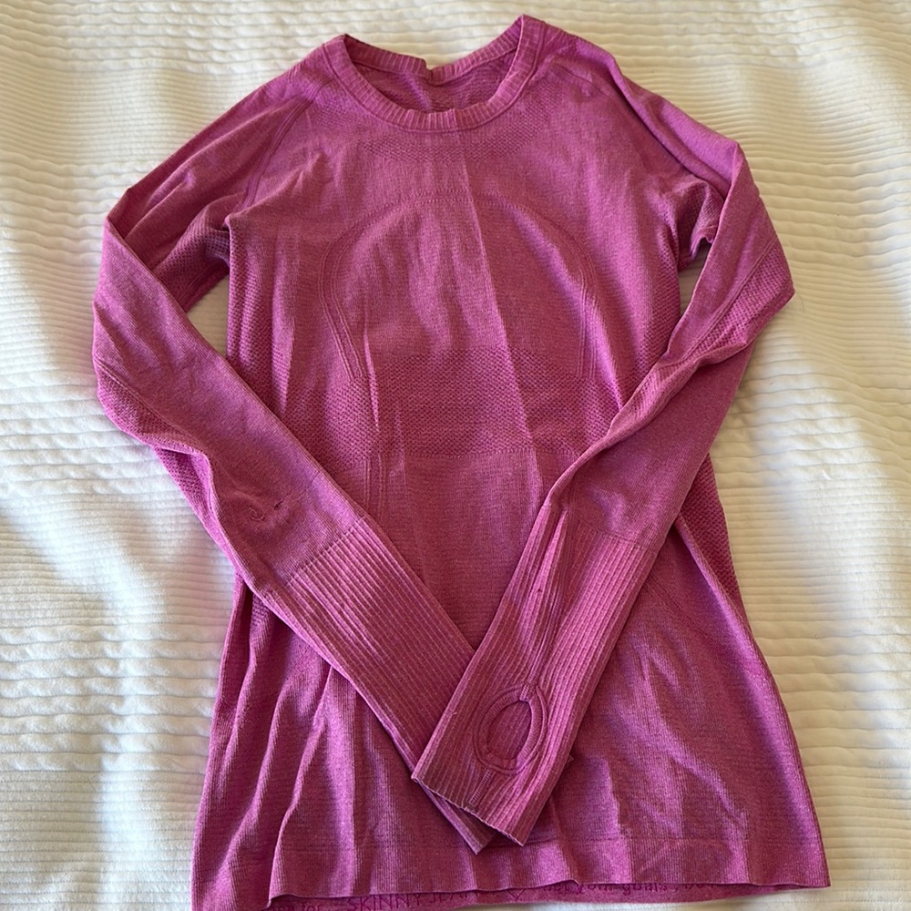 Pink lululemon top